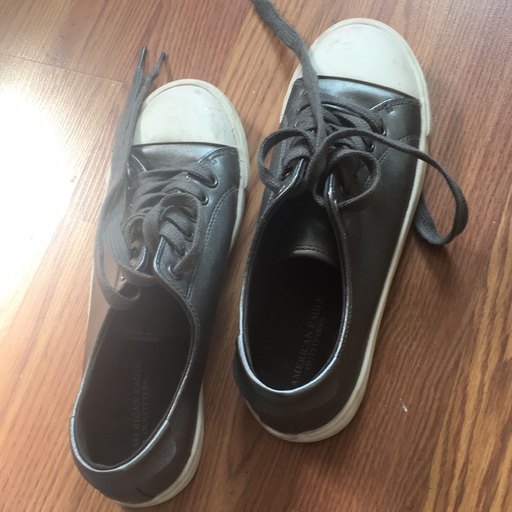 American Eagle shoes